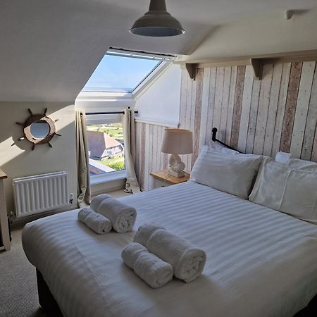 Durdle Door Hotel Лалуорт-Ков Экстерьер фото