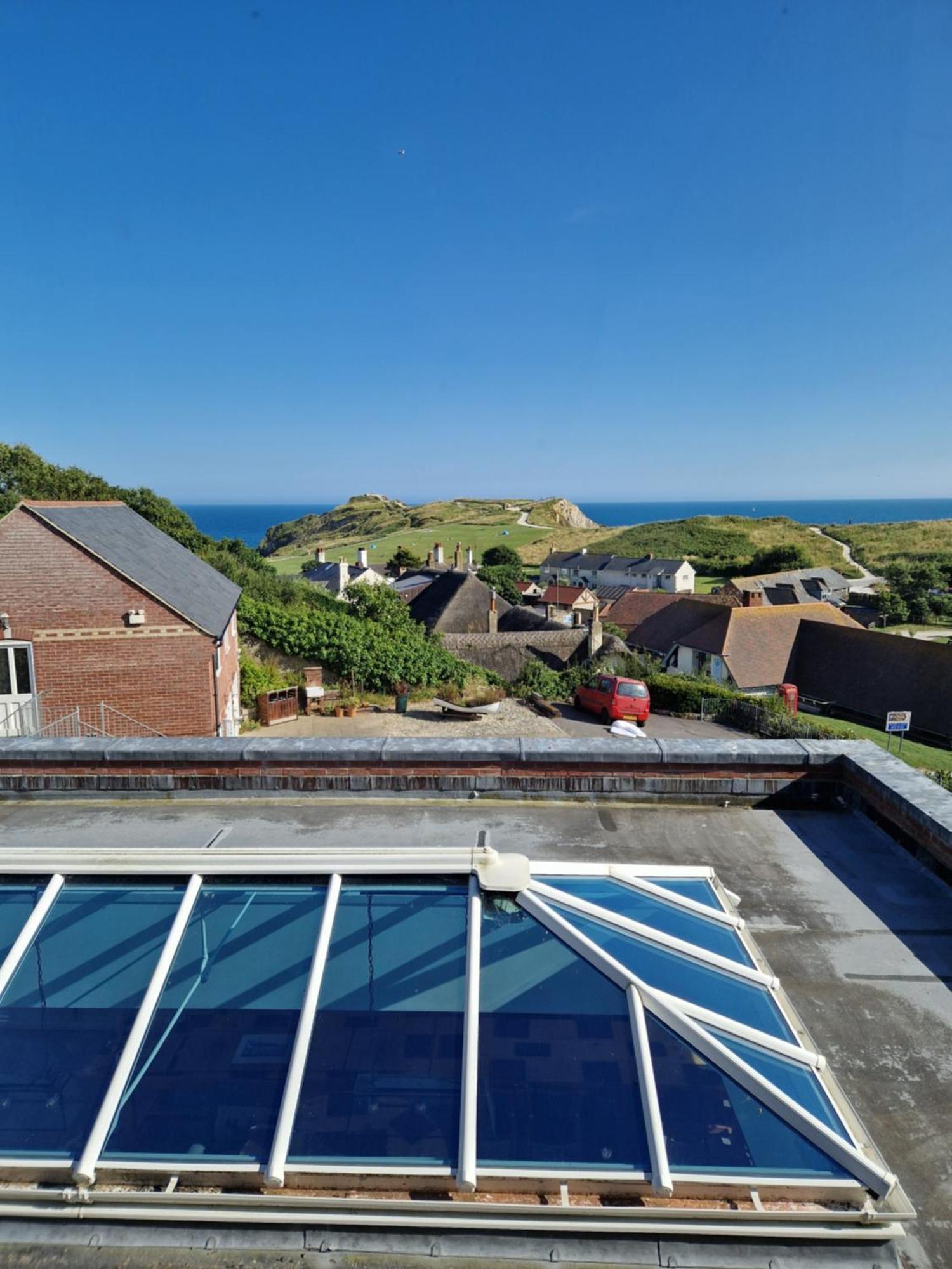 Durdle Door Hotel Лалуорт-Ков Экстерьер фото