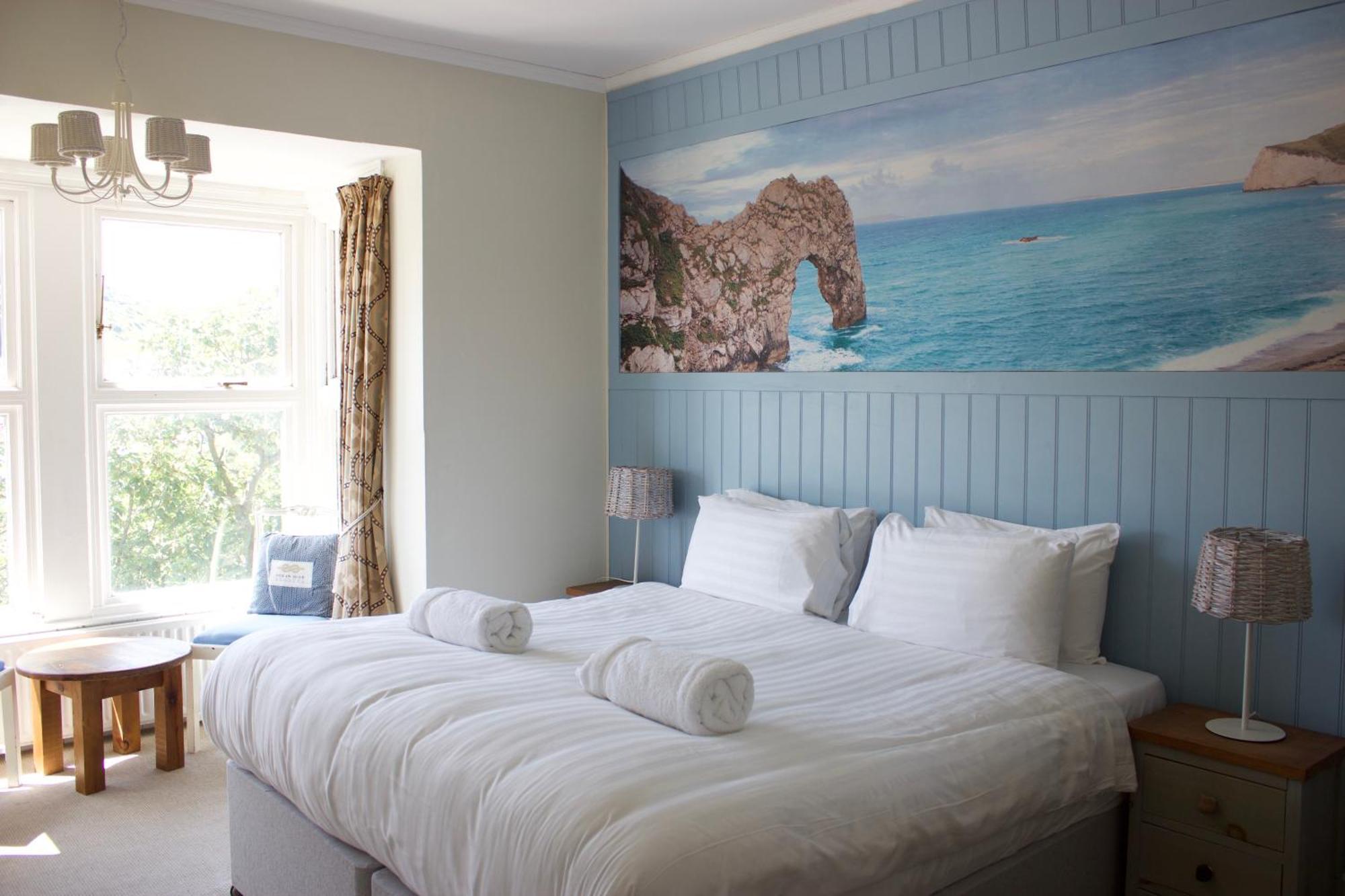Durdle Door Hotel Лалуорт-Ков Экстерьер фото