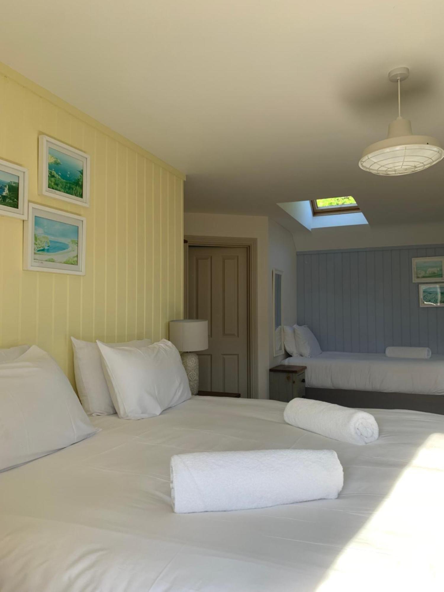 Durdle Door Hotel Лалуорт-Ков Экстерьер фото